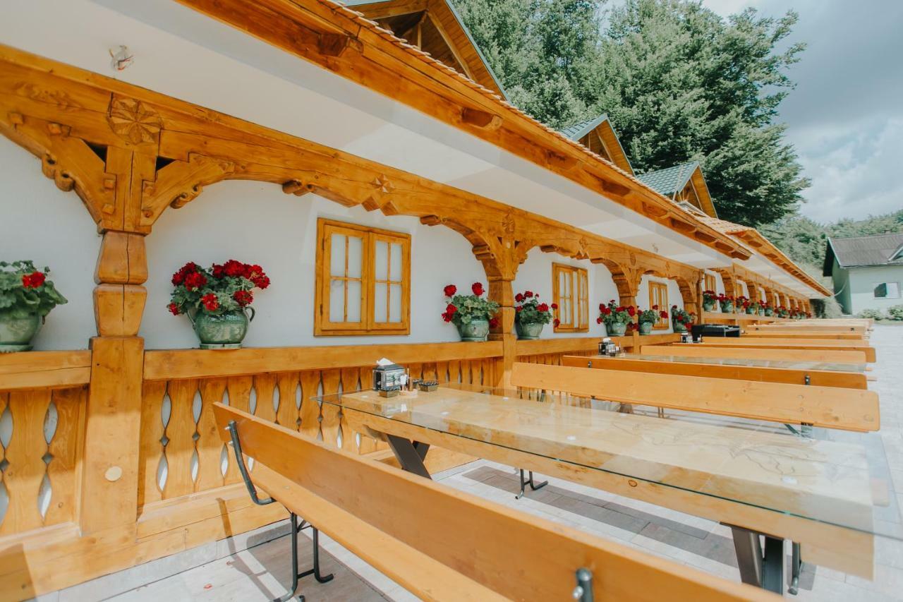 Lostrita - Pastravrie, & Hotel